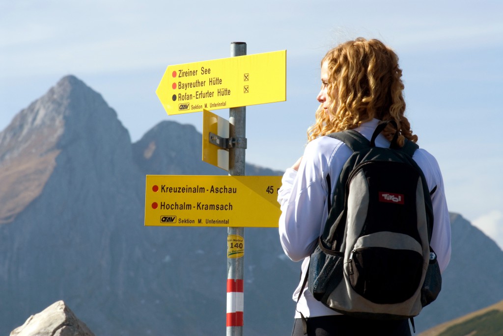 Wanderin am Rofangebirge, (c) Alpbachtal Seenland Tourismus